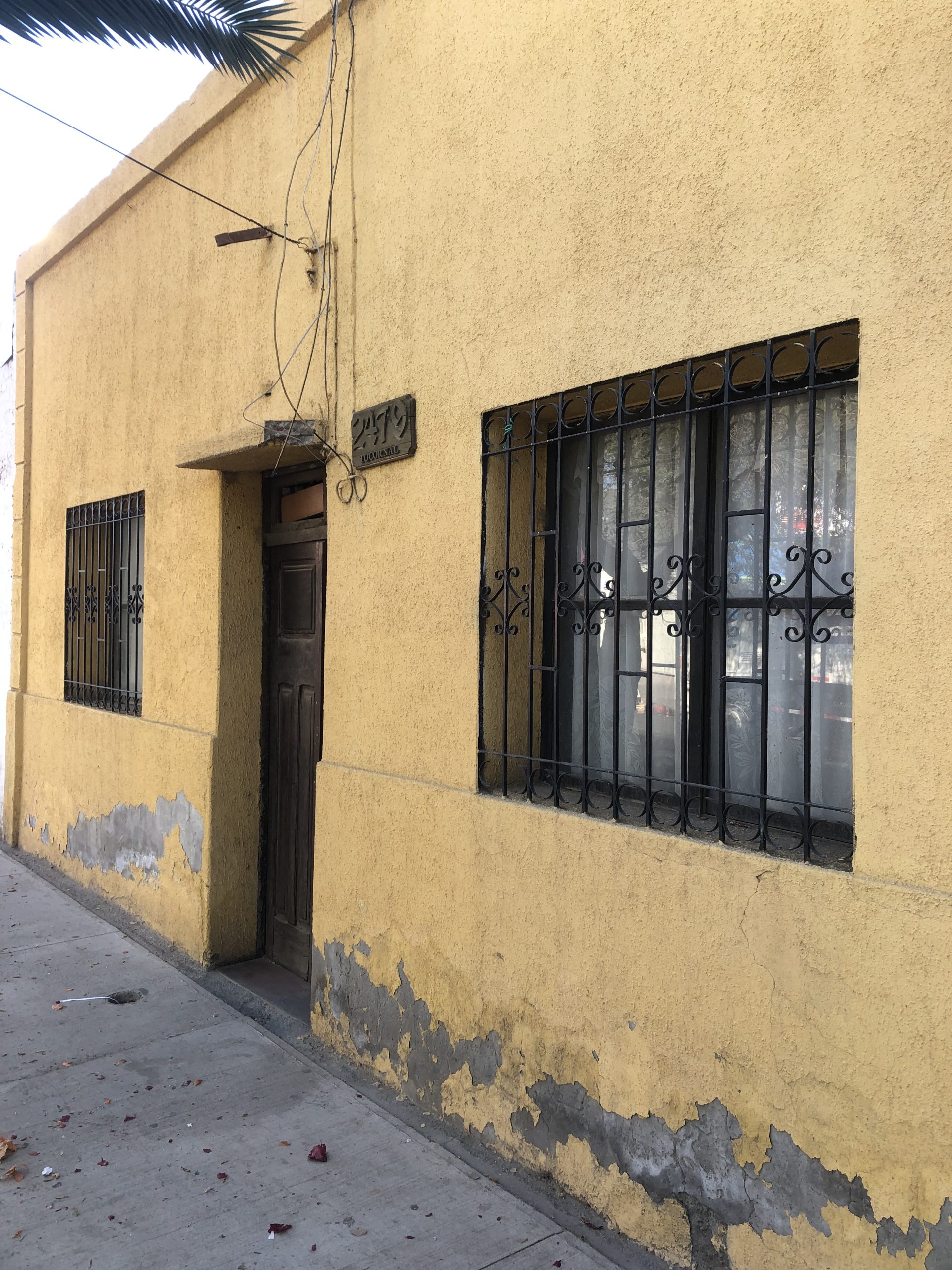 Casa en calle Tocornal 2479